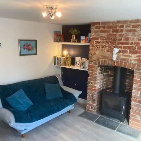 Woodbridge - Cosy Little 2-Bed Cottage Exterior foto